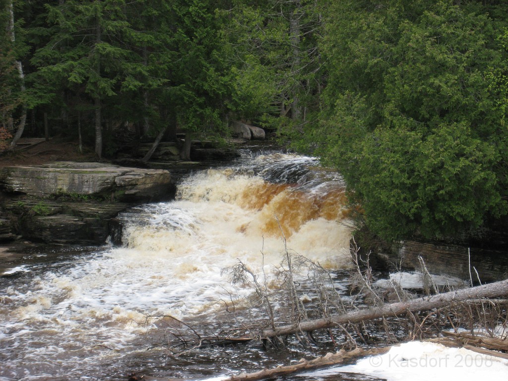 Mackinaw Island Area May 2008 1099.jpg - May 24 2008 a trip to Mackinac City for a 5 M race and a visit to Mackinac Island. A day to the UP, Paradise, Whitefish Point and Tahquamen Falls. This was followed by trips to Petoskey and Charlevoix.